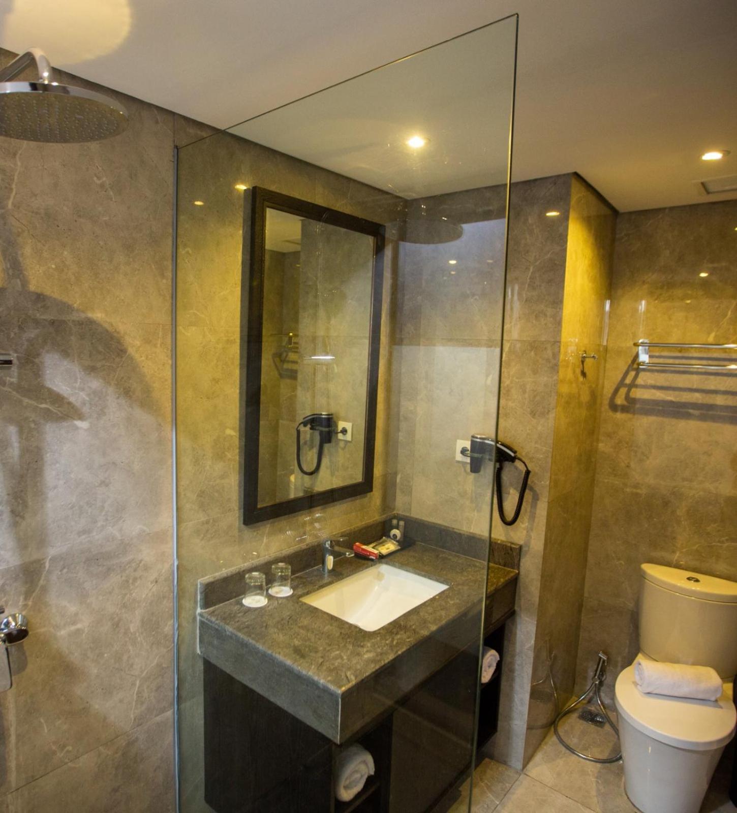 Hotel Suni Abepura Jayapura Exteriér fotografie